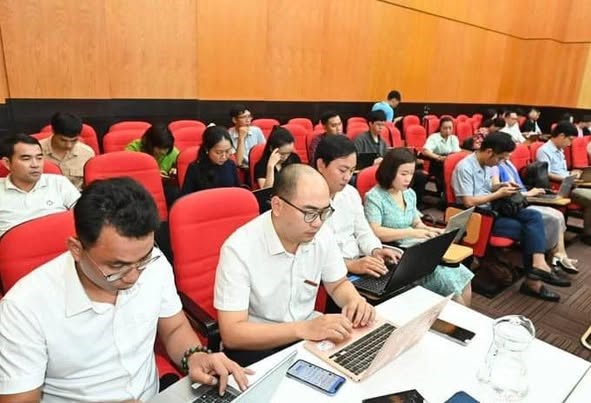 Báo chí là lực lượng tiên phong phát hiện, phản ánh tham nhũng, tiêu cực
