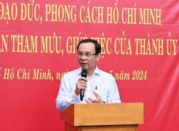 Học Bác là biến những giá trị của tư tưởng, đạo đức, phong cách của Bác thành năng lượng tích cực