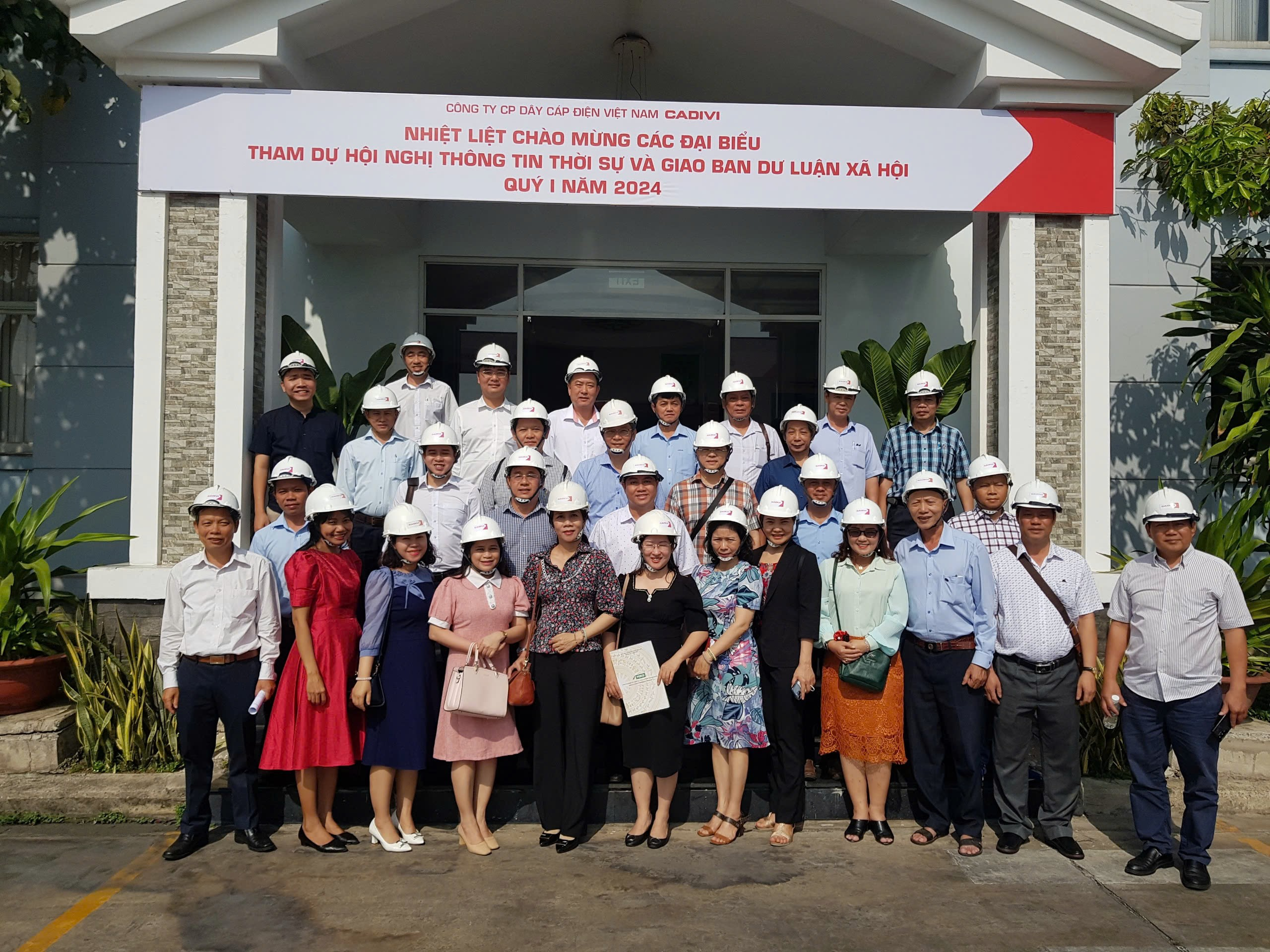 MỘT SỐ NỘI DUNG TRỌNG TÂM công tác tuyên truyền miệng, hoạt động báo cáo viên,  tuyên truyền viên năm 2025